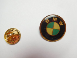 Beau Pin's, Logo Auto BMW , Moto , Diamètre : 20 Mm , Verso Lisse , époxy - BMW