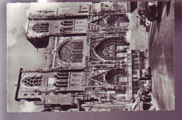 38 -VIENNE-sur-le-RHÔNE - CATHEDRALE SAINT-MAURICE - AUTOMOBILE - ANIMÉE -  - Vienne