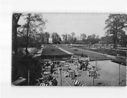 LA CHAPELLE EN SERVAL : La Terrasse De L'Hostellerie "La Roseraie" - Très Bon état - Autres & Non Classés