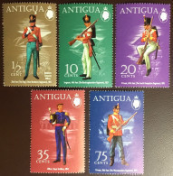 Antigua 1972 Military Uniforms MNH - 1960-1981 Autonomie Interne