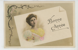 FEMMES - FRAU - LADY - Jolie Carte Fantaisie Portrait Femme Artiste 1900 Sur Carte De "Bonne Année " - Neujahr