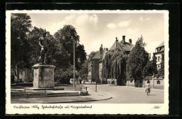 AK Kaufbeuren /Allg., Bahnhofstrasse Mit Kriegerdenkmal  - Kaufbeuren