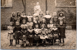 92 COLOMBES - CARTE PHOTO - Ecole Jeanne D'arc - Groupe D'eleves  - Colombes