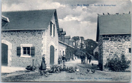 29 BEG MEIL - Un Coin De La Ferme De Keraugrimen. - Beg Meil