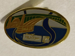 PINS FRANCE TELECOM SAINT MAUR 94 / 33NAT - France Telecom