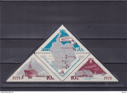 URSS 1966  ANTARTICQUE Yvert 3065-3067, Michel 3181-3183 NEUF** MNH Cote Yv 9 Euros - Unused Stamps