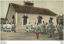 LES PLAISIRS DE LA CASERNE  LA SOUPE - Kazerne