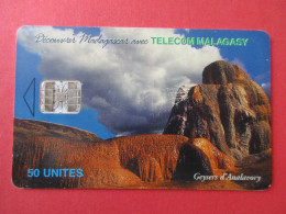 Télécom Malgasy - Découvrir Madagascar - Geysers D'Analavory - Madagascar