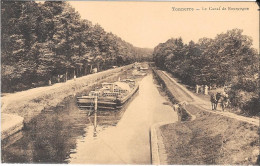 Tonnerre - Le Canal De Bourgogne (avec Sa Péniche) - Péniches