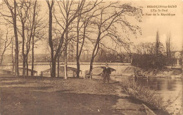 BESANCON LES BAINS L Ile St Paul Et Pont De La Republique 13(scan Recto-verso) MA1892 - Besancon