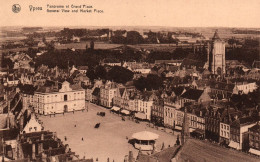Ypres - Panorama Et Grand'Place - Ieper