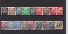 18 Timbres Oblitérés   Deutsches Reich 1933   Président   Paul Von Hindenburg  ( Plusieurs Lots ) - Used Stamps