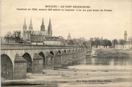 Moulins, Le Pont Regemortes - Moulins