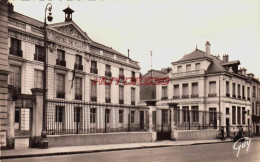 CPSM SEVRES - HAUTS DE SEINE - L'HOTEL DE VILLE - Sevres