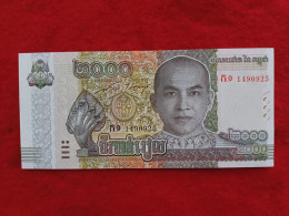 CAMBODGE / Banknote / 2000Riels - 2022 King Norodom Sihamoni ( UNC ) - Cambodja