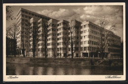 AK Berlin-Tiergarten, Shell-Haus, Bauhaus  - Andere & Zonder Classificatie