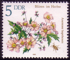 2737 Herbstblumen 5 Pf Herbstanemone ** - Nuovi