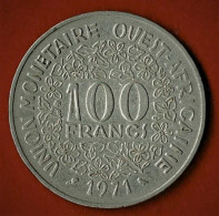 UNION MONETAIRE AFRIQUE De L'OUEST  / 1971 / 100 FRANCS / ETAT TTB + - Frans-West-Afrika