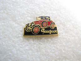 PIN'S     PEUGEOT     Zamak  HÉLIUM - Peugeot