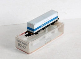 FLEISCHMANN PICCOLO N N°8242 WAGON PORTE CONTAINER + CONTENEUR WORLD TRANSPORT / MINIATURE TRAIN FERROVIAIRE (1506.85) - Goederenwagons