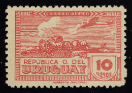 Uruguay Scott C105 Mint Never Hinged. - Uruguay