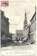 VANVES - La Rue De La République Et L'Eglise - Vanves