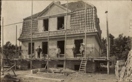 Photo CPA Halberstadt Am Harz, Baustelle, Bau Eines Hauses, Bauarbeiter - Otros & Sin Clasificación