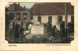 Naarden - Park Met Comeniusmonument - Altri & Non Classificati