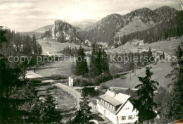 73739437 Slovensky Raj Slovakia Hotel Pri Dosinskej Iadovej Jaskynl V Pozadi Ost - Slovakia