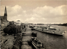 Wiesbaden-Biebrich - Rheinufer Mit Dampfer Europa - Wiesbaden