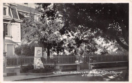 ST PERRAY Le Monument Du Dr J Bouvat Et L Hotel De Ville 1(scan Recto-verso) MA2015 - Saint Péray