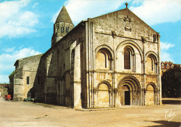 17 SAINTES L EGLISE - Saintes