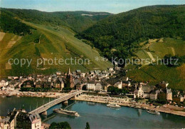 72856866 Bernkastel-Kues Fliegeraufnahme Bruecke Kirche Personenschiffe Bernkast - Bernkastel-Kues