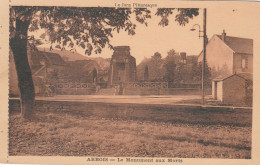 ARBOIS LE MONUMENT AUX MORTS TBE - Arbois