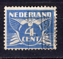 Q8355 - NEDERLAND PAYS BAS Yv N°137 - Usati