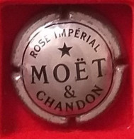 P76 MOET ET CHANDON 229 QUART - Moet Et Chandon