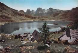 04 - Le Lac D'Allos - Les Tours Du Lac - Le Chalet Refuge - Autres & Non Classés