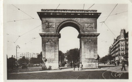 21-Dijon Porte Guillaume Et  Place Darey - Dijon