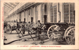 21559 Cpa 71 Le Creusot - Usines Schneider - Montage Des Canons De Campagne - Le Creusot