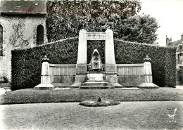 23* GUERET  Le Monument  (CPSM 10,5x15cm)    RL16,1305 - Guéret