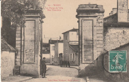 Wassy   (52 - Haute Marne)  Les Portes De Ville. Rue Chanlaire - Wassy