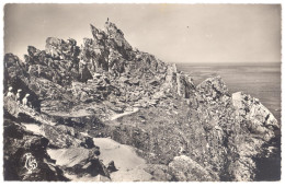 CPA 29 - La Pointe Du Raz (Finistère) - 7. La Tête De Cochon. Le Chapeau Du Général Et La Main Gauche - La Pointe Du Raz