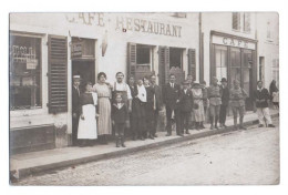 DEVANTURE DE COMMERCE - CAFÉ RESTAURANT - Années Vers 1914 (soldats) Lieu à Définir - CARTE PHOTO - Animée - Fotografie