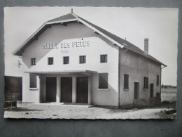 CP 39 Jura COMMENAILLES Prés Bletterans Environs Lons Le Saunier - La Salle Des Fêtes  1952 - Lons Le Saunier