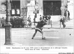 AHVP11-0956 - GREVE - Paris - Manifestation Du 23 Mars Contre Le Demantèlement De La Sidérurgie  - Staking