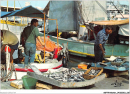 AKPP8-0715-METIER - LE PORT DE MARSEILLE - RETOUR DE PECHE  - Pesca