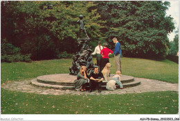 ALHP8-0449-DISNEY - PETER PAN STATUE - HENSINGTON GARDENS LONDON - Disneyworld