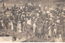 CONGO - SAN36770 - Travailleurs Attendant L'arrivée Du "Brabant" - Andere & Zonder Classificatie