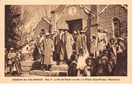 AFRIQUE DU SUD - SAN56483 - Missions Du Sud Afrique - Série II -Le Roi Des Basutos En Visite à La Mission - Basutoland - Zuid-Afrika