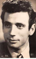 CELEBRITES - SAN64984 - Acteur - Yves Montand - Pathé Cinéma - Entertainers